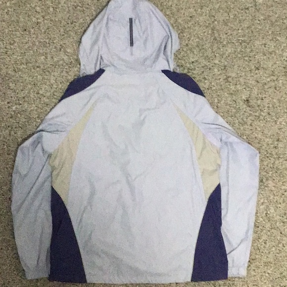 Lightweight jacket - Picture 3 of 3